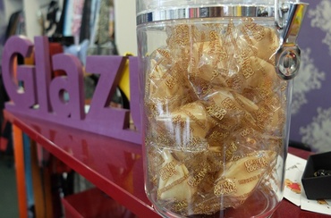 Печенья с предсказаниями со скидками до 25% в магазине "Глазурь"