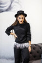 Черный спортивный костюм с перьями Be Trendy! 12454