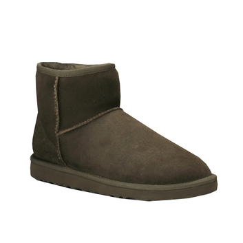 Короткие UGG коричневого цвета 7519