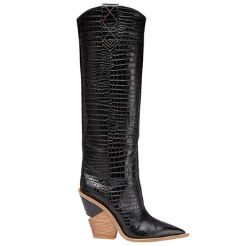 Черные высокие сапоги (казаки) Fendi 14191-2