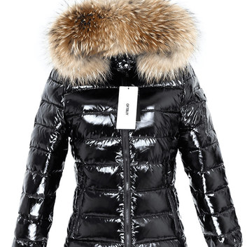 Женская лакированная черная куртка-пуховик 15157-1