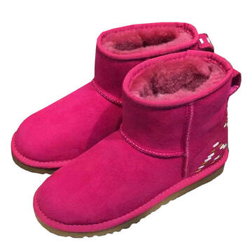 Яркие Ugg Australia 4031