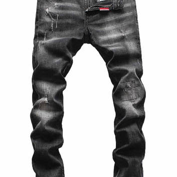 Узкие джинсы мужские Dsquared2 8474