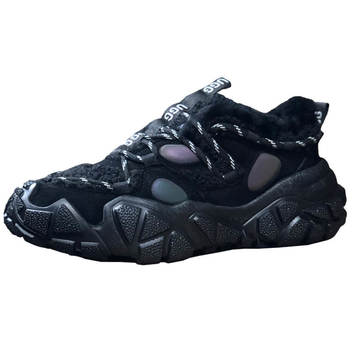 Черные объемные кроссовки с оригинальным декором UGG 16089