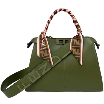 Шикарная кожаная сумка Fendi 25469