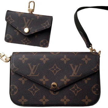 Кожаная сумка с ключницей Louis Vuitton 25892