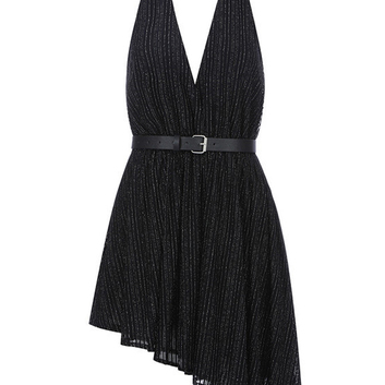 Черное короткое платье с открытой спиной 26101