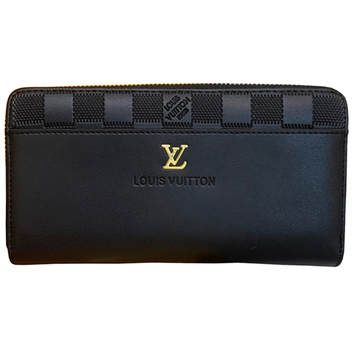 Кошелек с тиснением и лого Louis Vuitton 26200