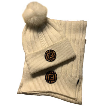 Теплый комплект шапка и шарф FENDI 27287