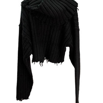 Модный женский свитер черного цвета 27750