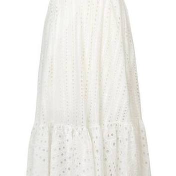 Летнее белое ажурное платье с открытыми плечами 28405