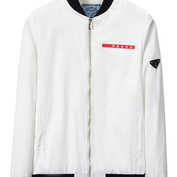 Белый бомбер с нашивкой Prada 29447