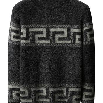 Теплый темно-серый свитер для мужчин 29645
