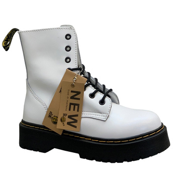 Белые кожаные ботинки Dr. Martens 30628