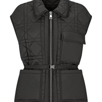 Черная стеганая жилетка от Dior 30800